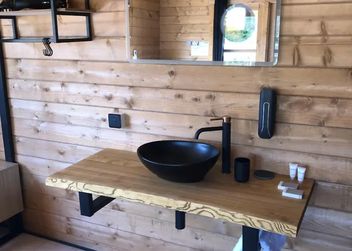 Les De Tesa Occhiatana