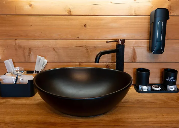 Les De Tesa Occhiatana