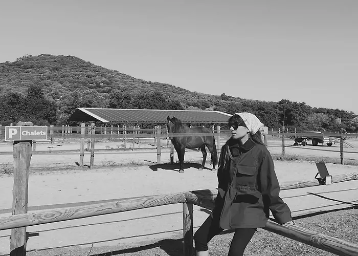 Les De Tesa בית חווה